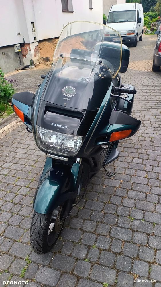 Honda ST - 2