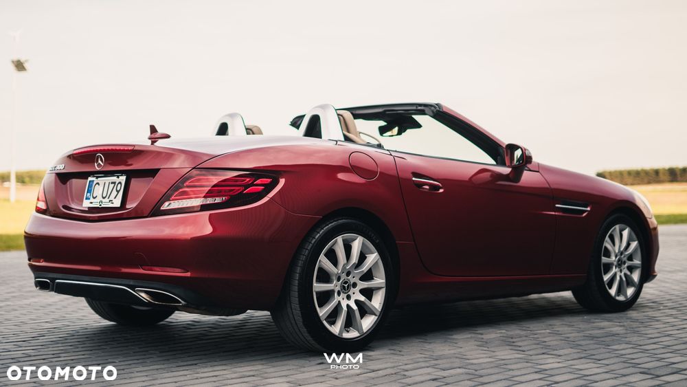 Mercedes-Benz SLC 300 9G-TRONIC - 5