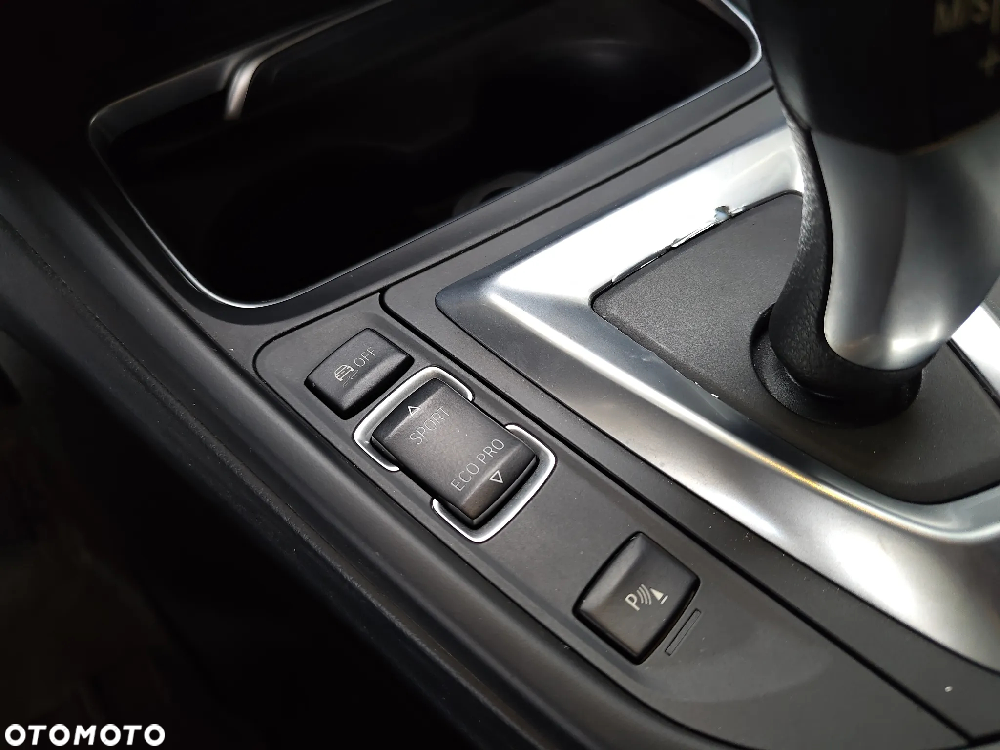BMW Seria 3 330e iPerformance M Sport Shadow - 18