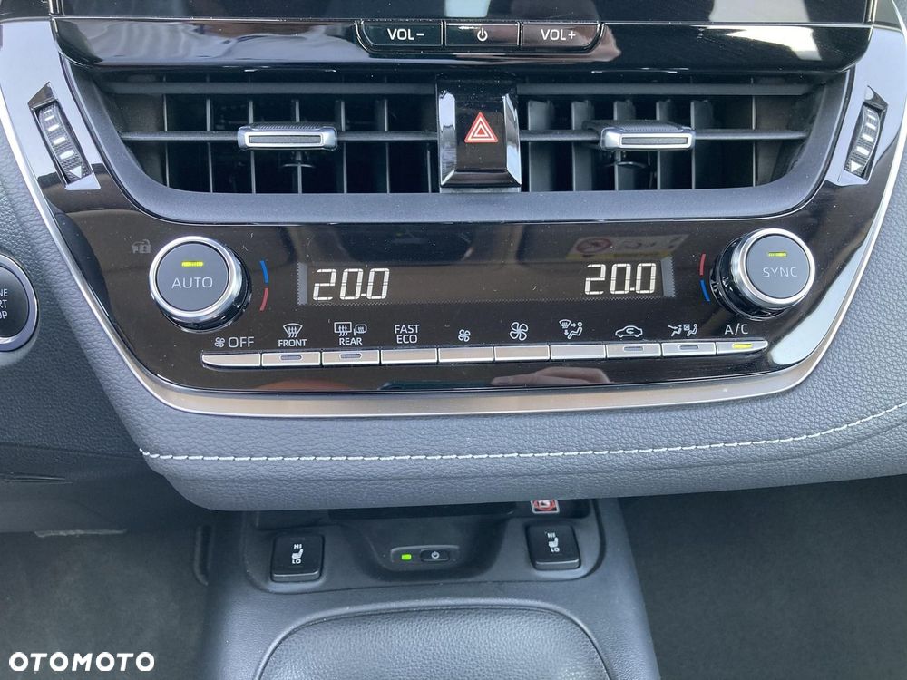 Toyota Corolla 1.5 Comfort MS - 12