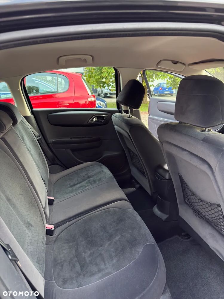 Citroën C4 2.0 HDi Exclusive - 14