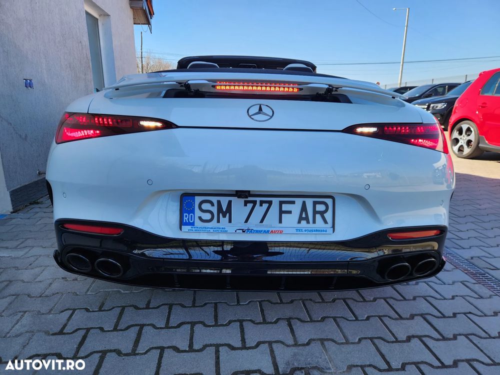 Mercedes-Benz SL ver-amg-43-mhev - 25