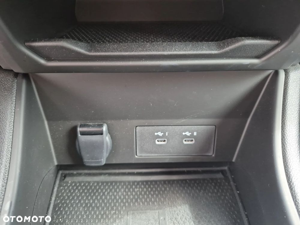 Renault Captur 1.0 TCe Techno - 22