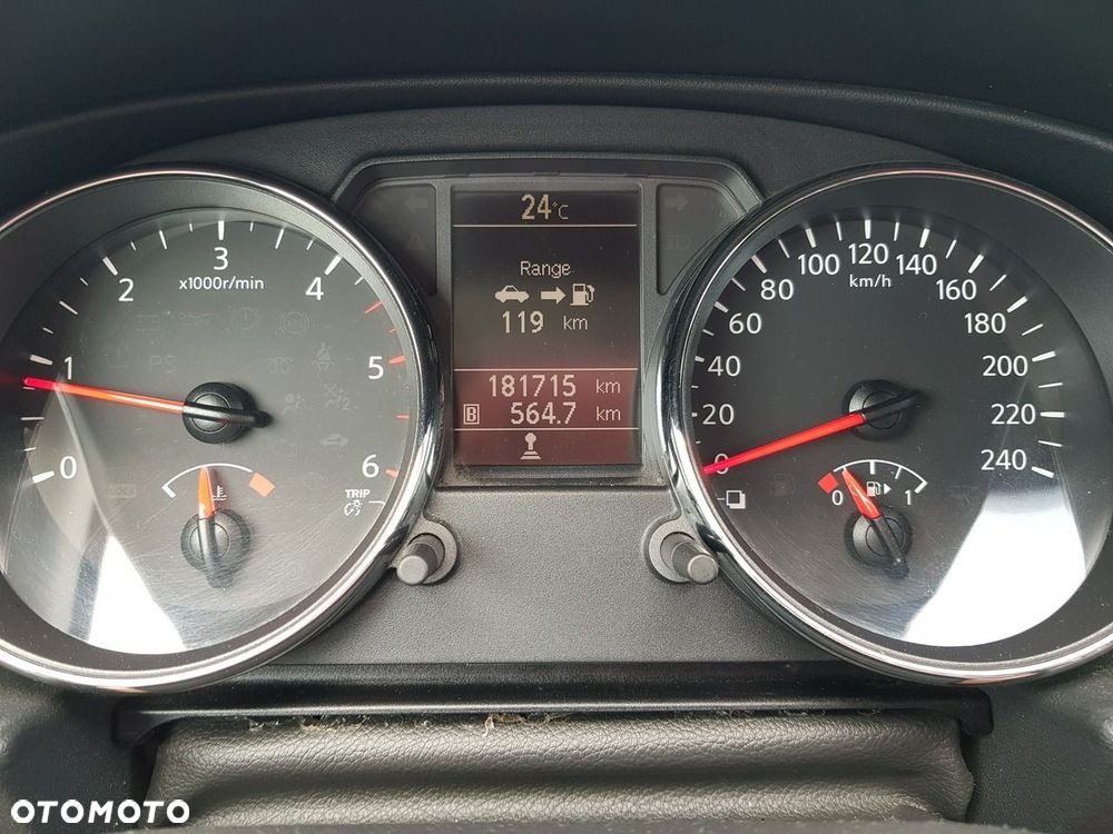 Nissan Qashqai 1.6 DCi Tekna - 22