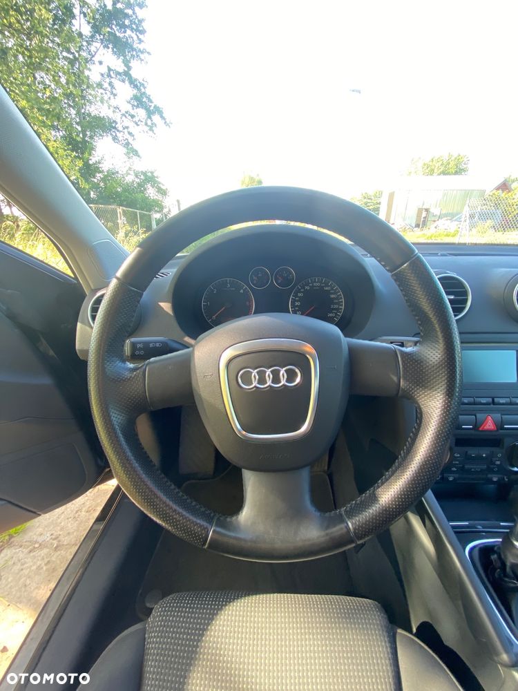 Audi A3 3-drzwiowe 2.0 TDI Ambition - 16