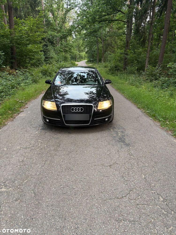 Audi A6 Limousine 2.4 - 6