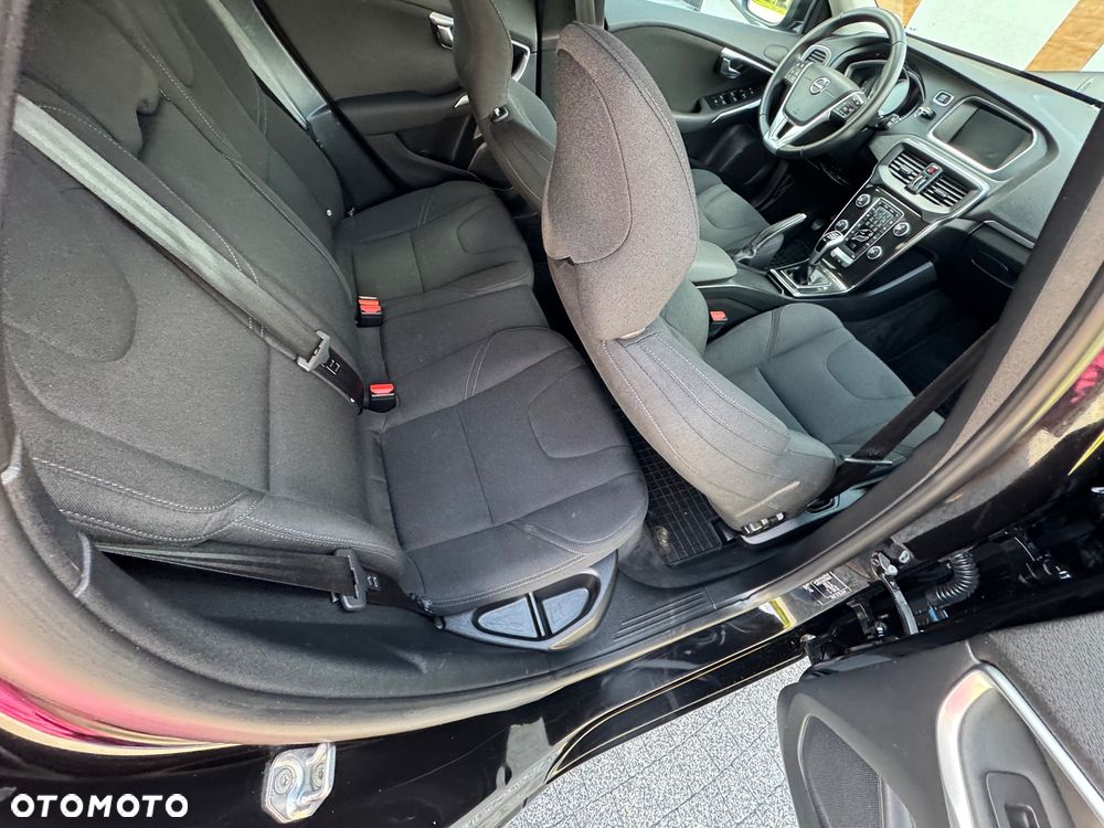 Volvo V40 D2 Drive-E Dynamic Edition - 14