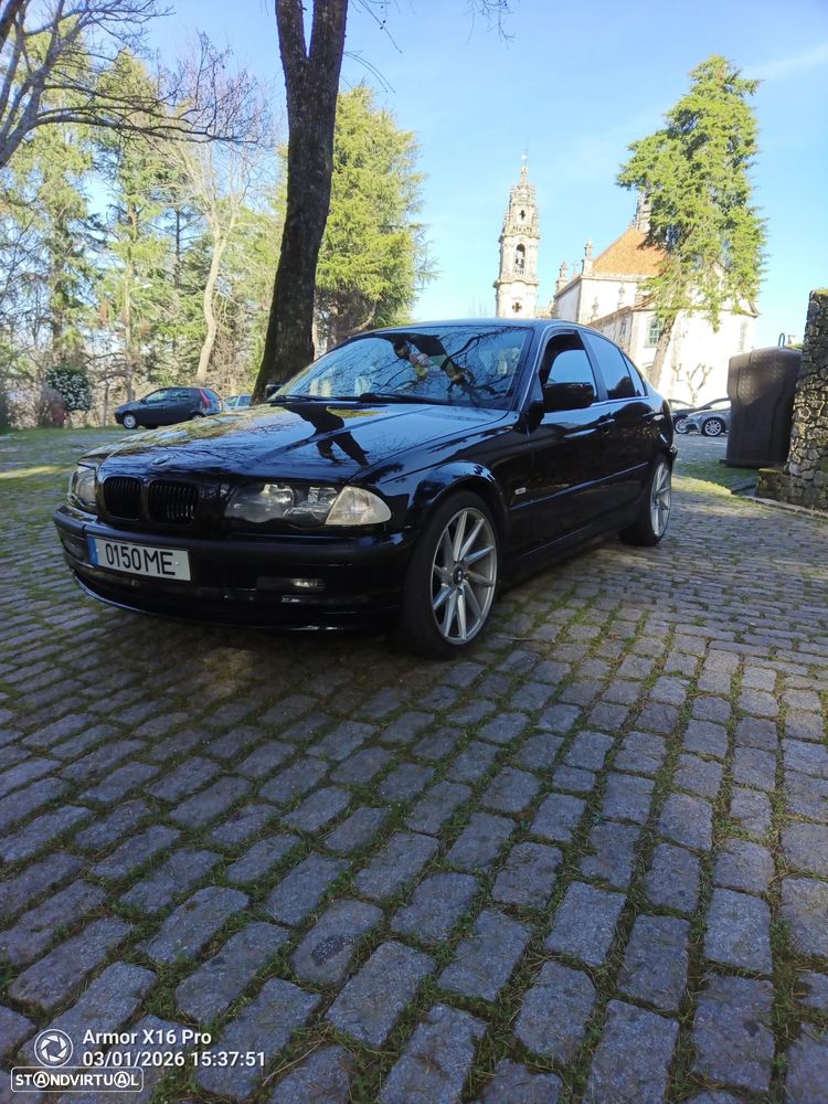 BMW 320 d Séc.XXI - 6