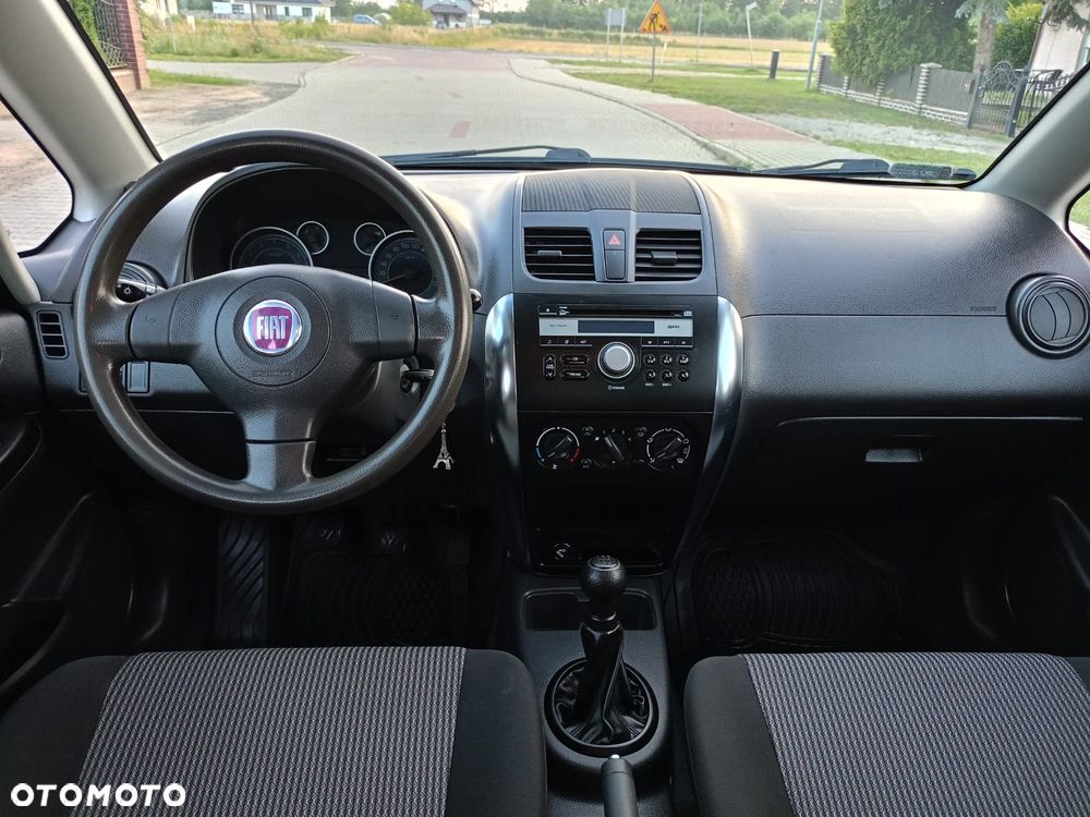 Fiat Sedici - 10