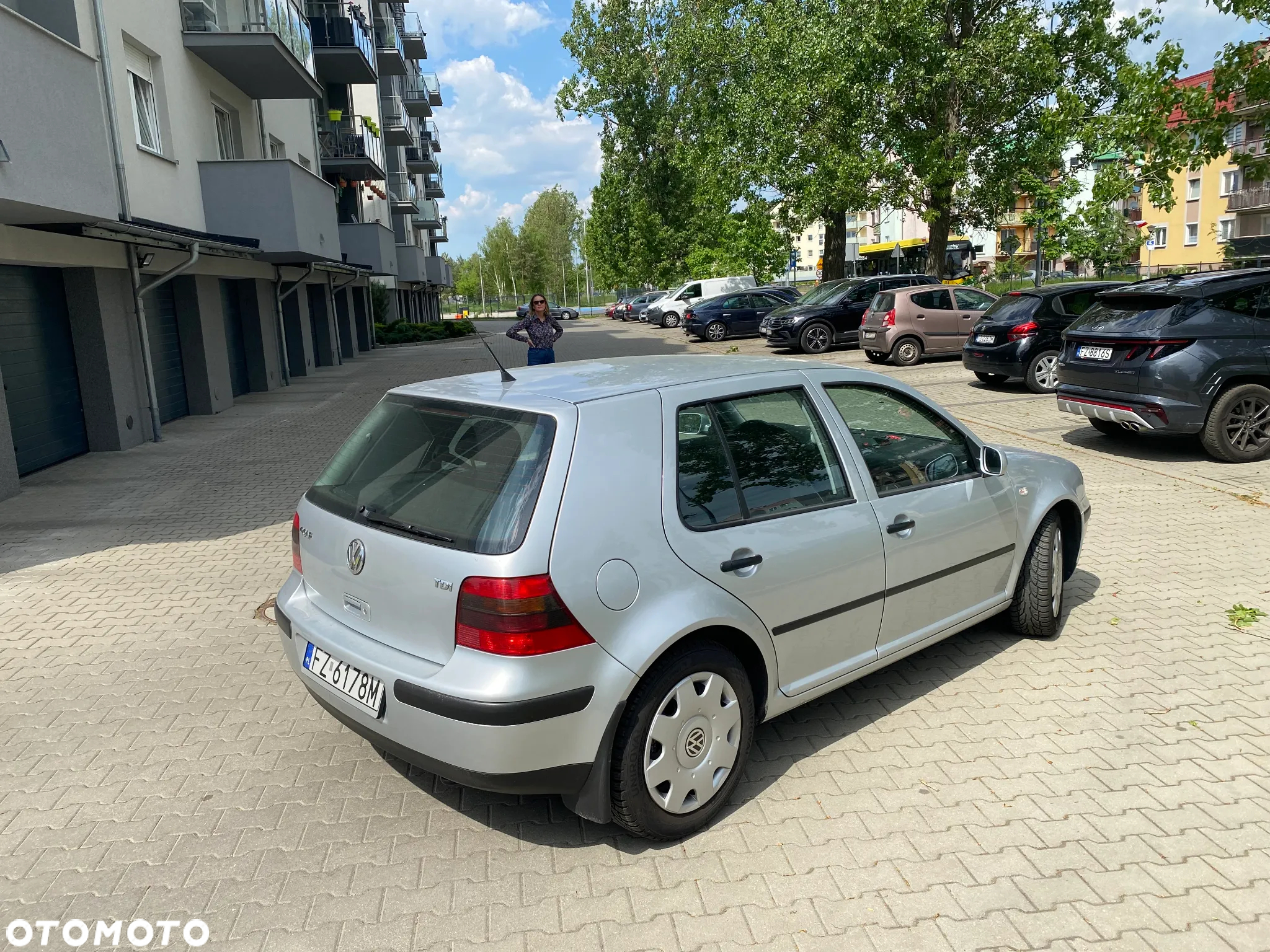 Volkswagen Golf 1.9 TDI DPF Trendline - 3