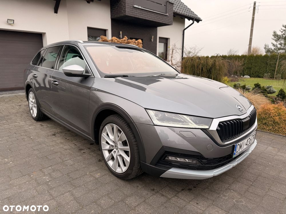 Skoda Octavia 2.0 TSI 4x4 Scout DSG - 3