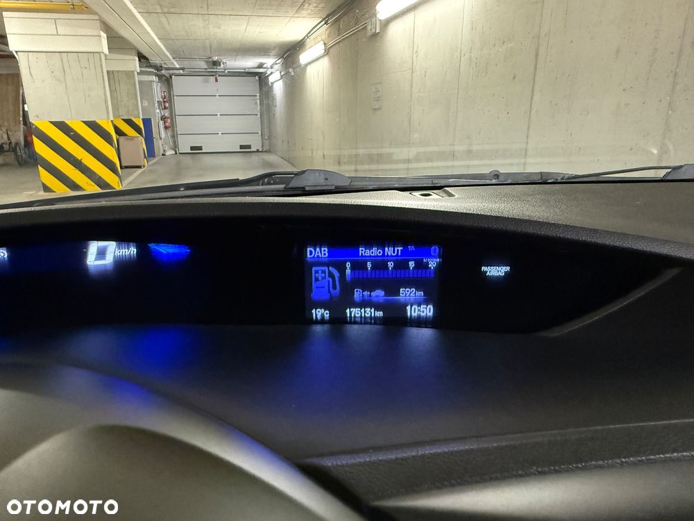 Honda Civic 1.6 i-DTEC Lifestyle Black Edition - 10