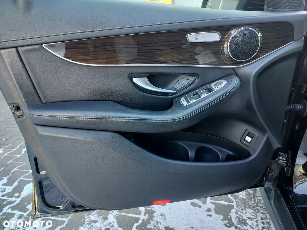 Mercedes-Benz GLC 200 4-Matic - 27