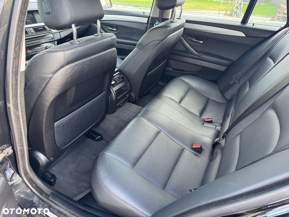 BMW Seria 5 520d - 21