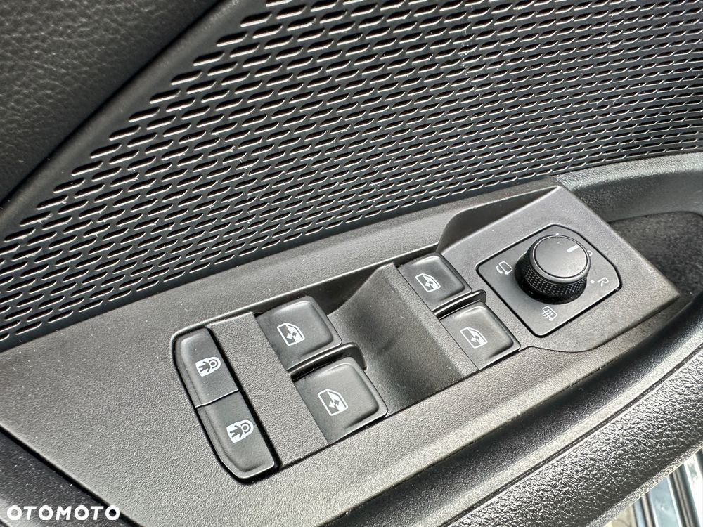 Skoda Octavia 2.0 TDI Style DSG - 22