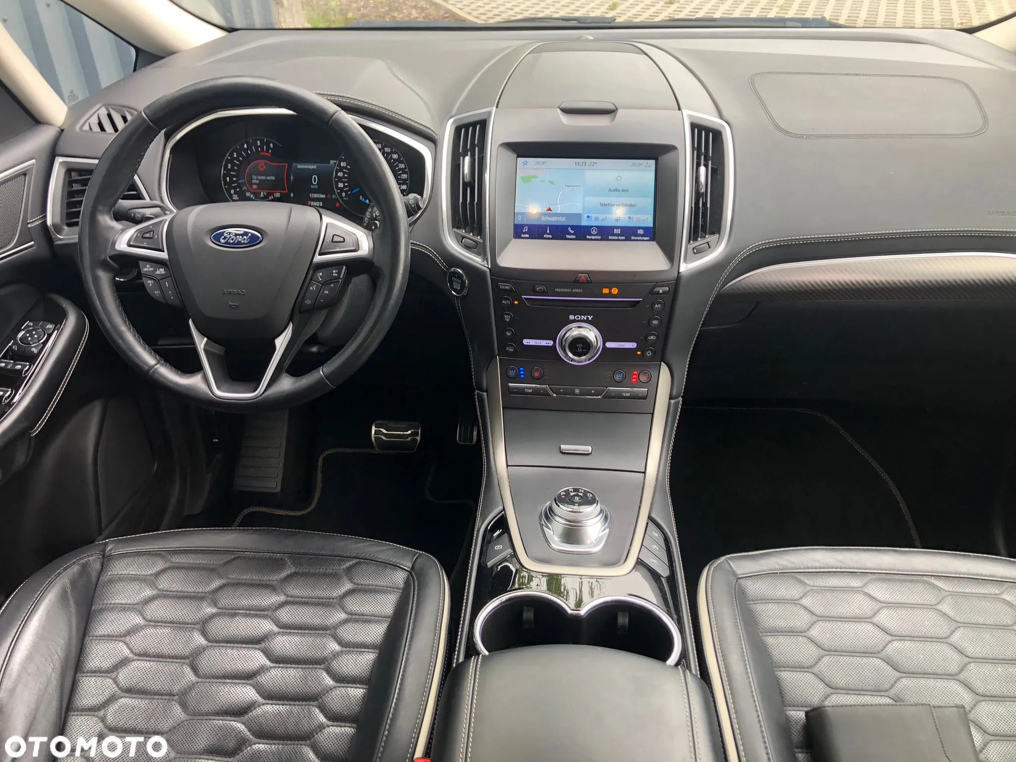Ford S-Max 2.0 EcoBlue VIGNALE - 21