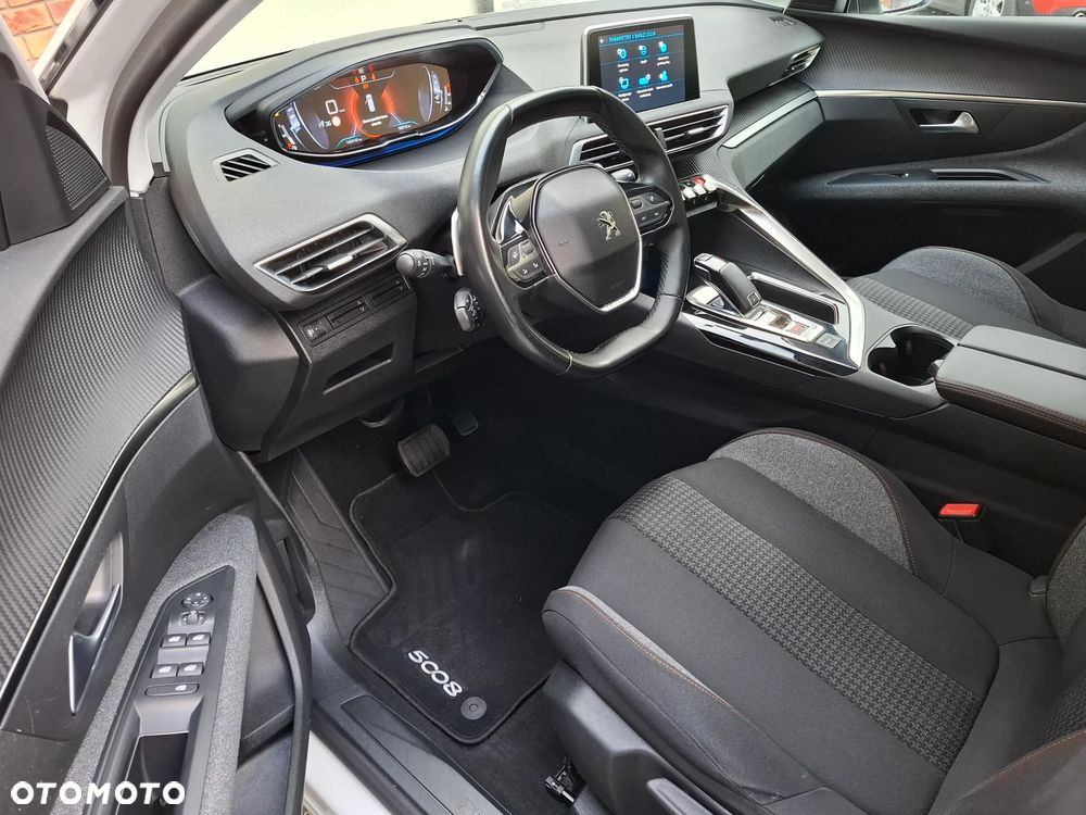 Peugeot 5008 BlueHDi 130 EAT8 Active Pack - 11