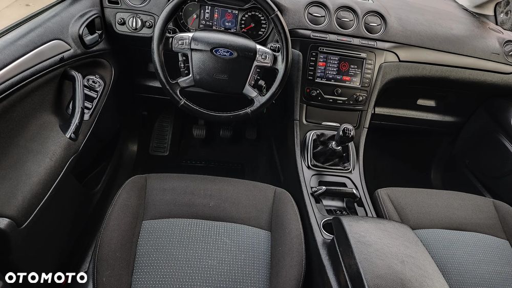 Ford Galaxy 2.0 TDCi Titanium - 14