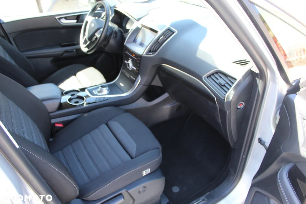 Ford S-Max 2.0 EcoBlue Titanium - 10