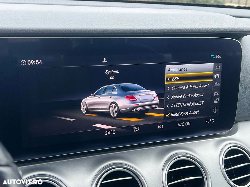 Mercedes-Benz E - 16