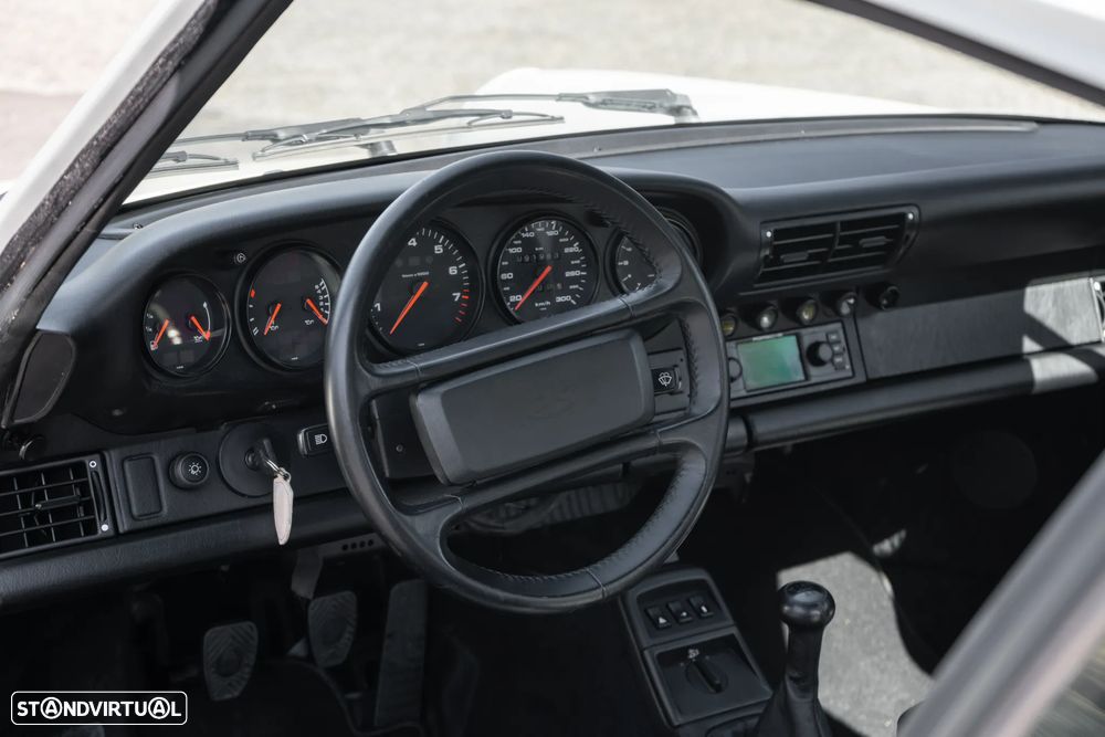 Porsche 911 (964) Coupé 3.6 RS - 19