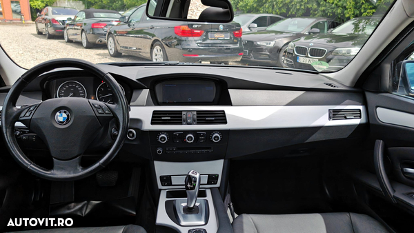 BMW Seria 5 523i Touring Aut. Edition Exclusive