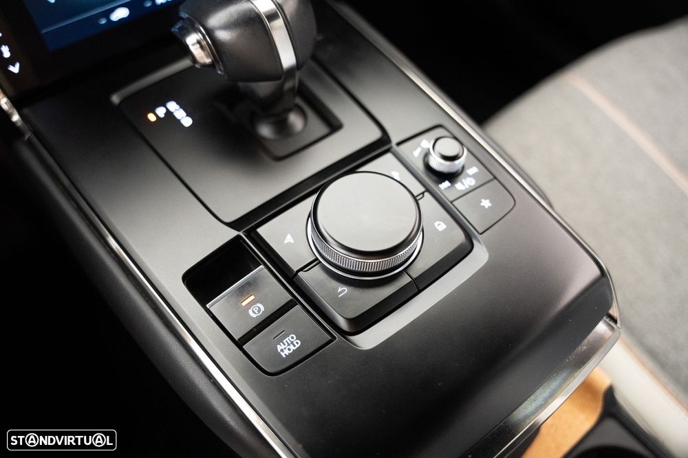 Mazda MX-30 e-SKYACTIV Excellence - 18