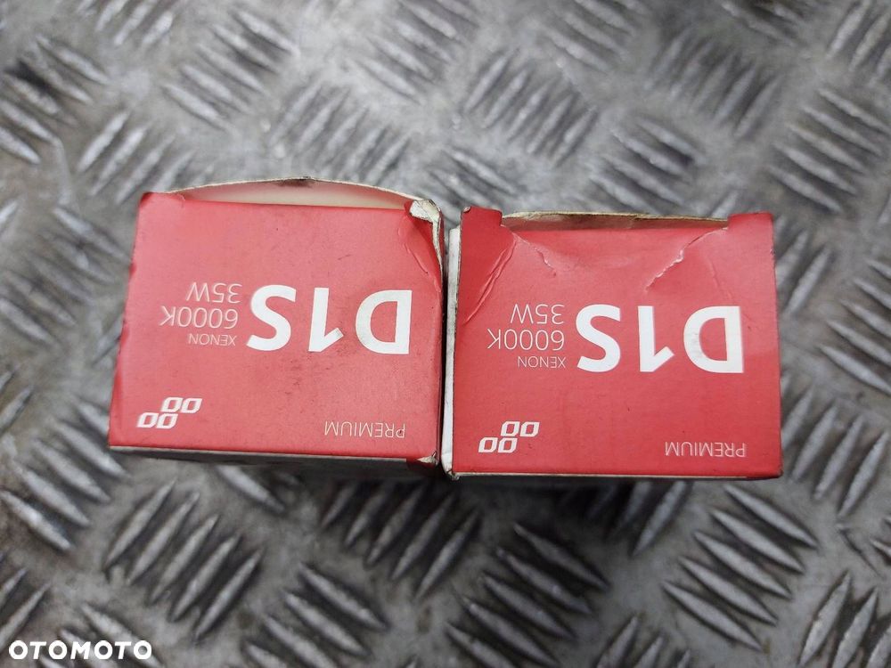 OPRAWKA ŻARÓWKI XENON AMIO D1S - 2