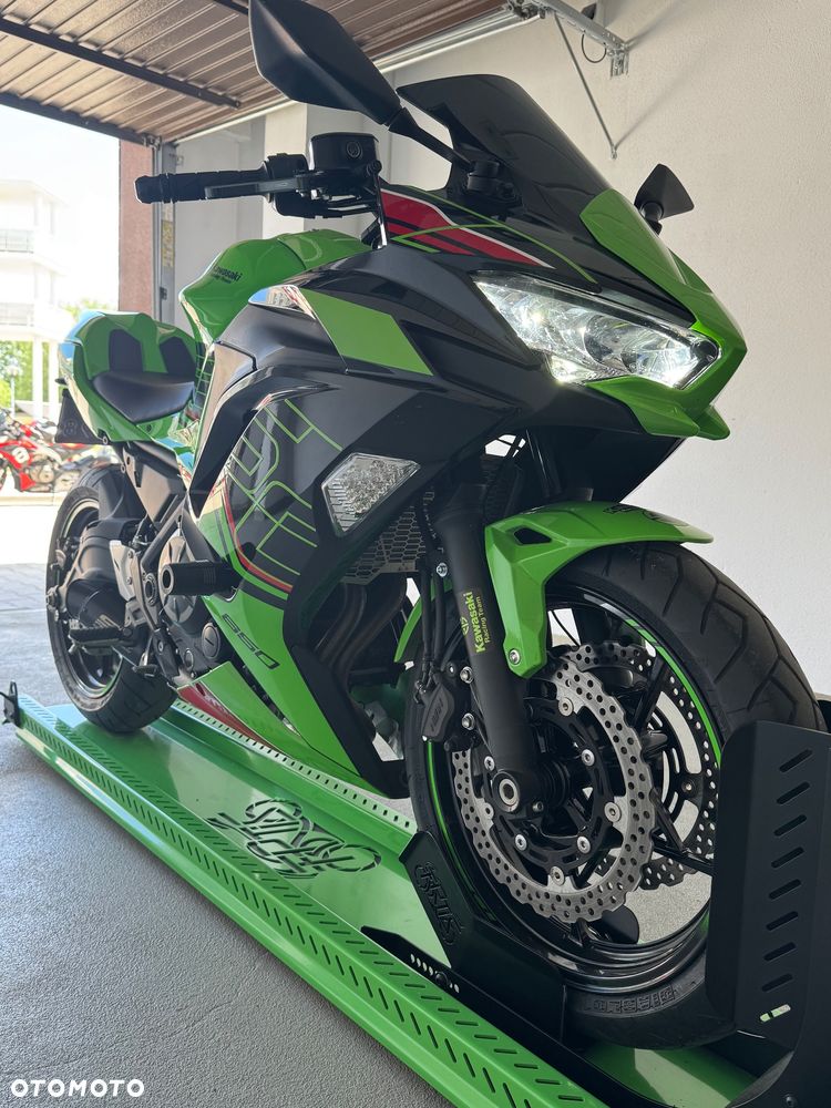 Kawasaki Ninja - 6