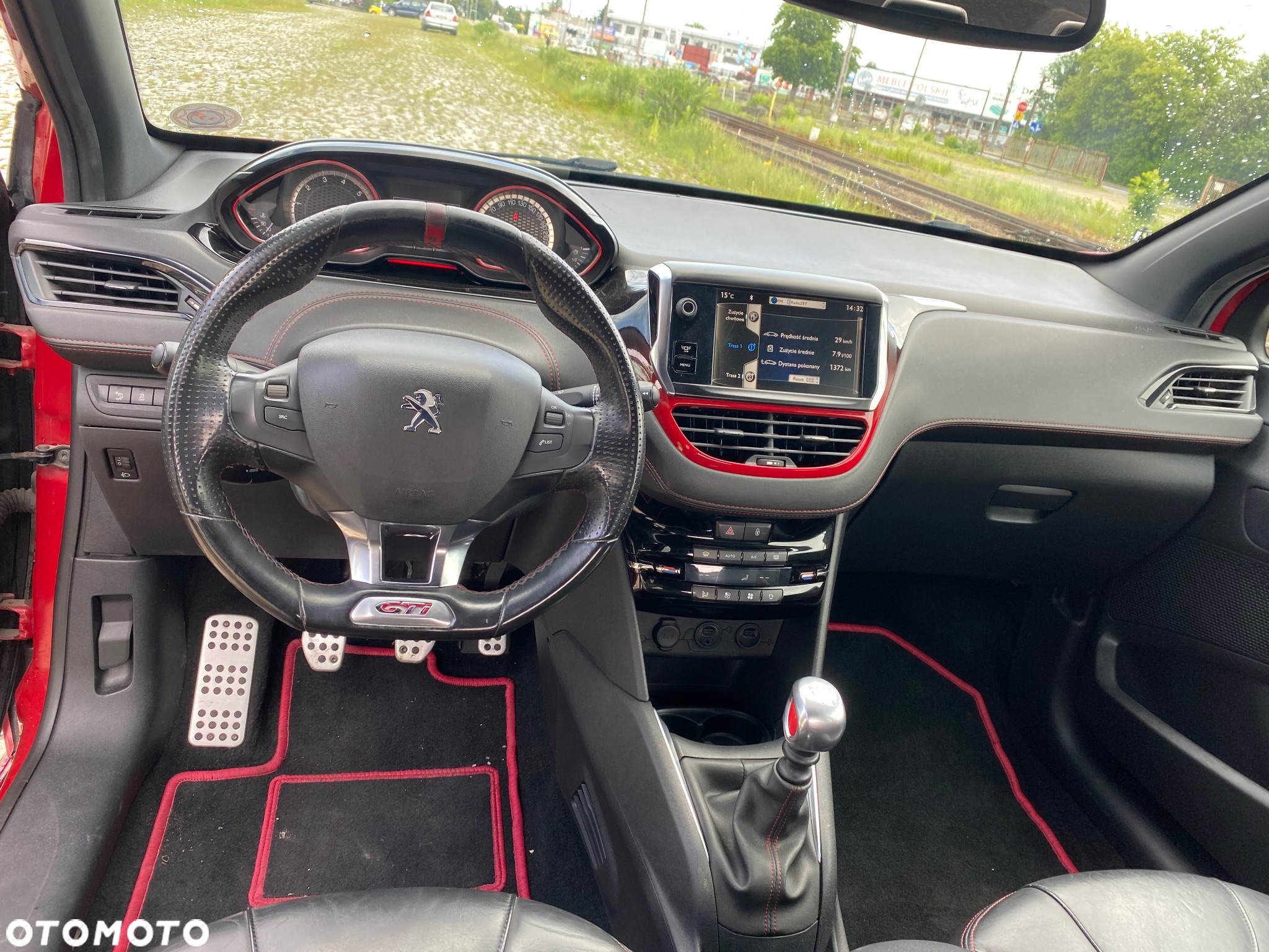 Peugeot 208 1.6 THP GTi - 5