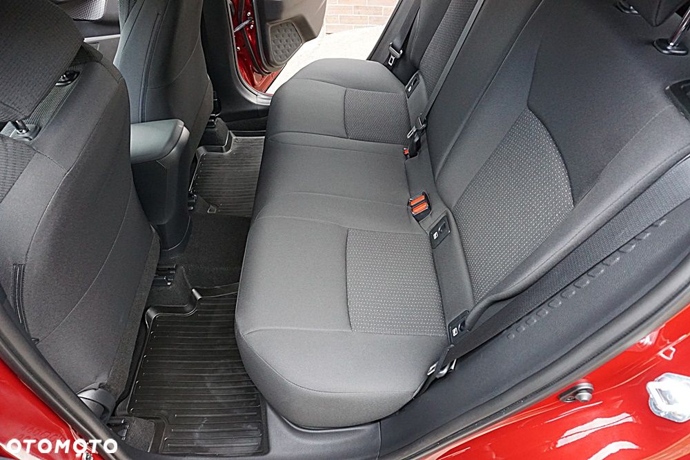 Toyota C-HR 1.2 Turbo Team Deutschland - 26