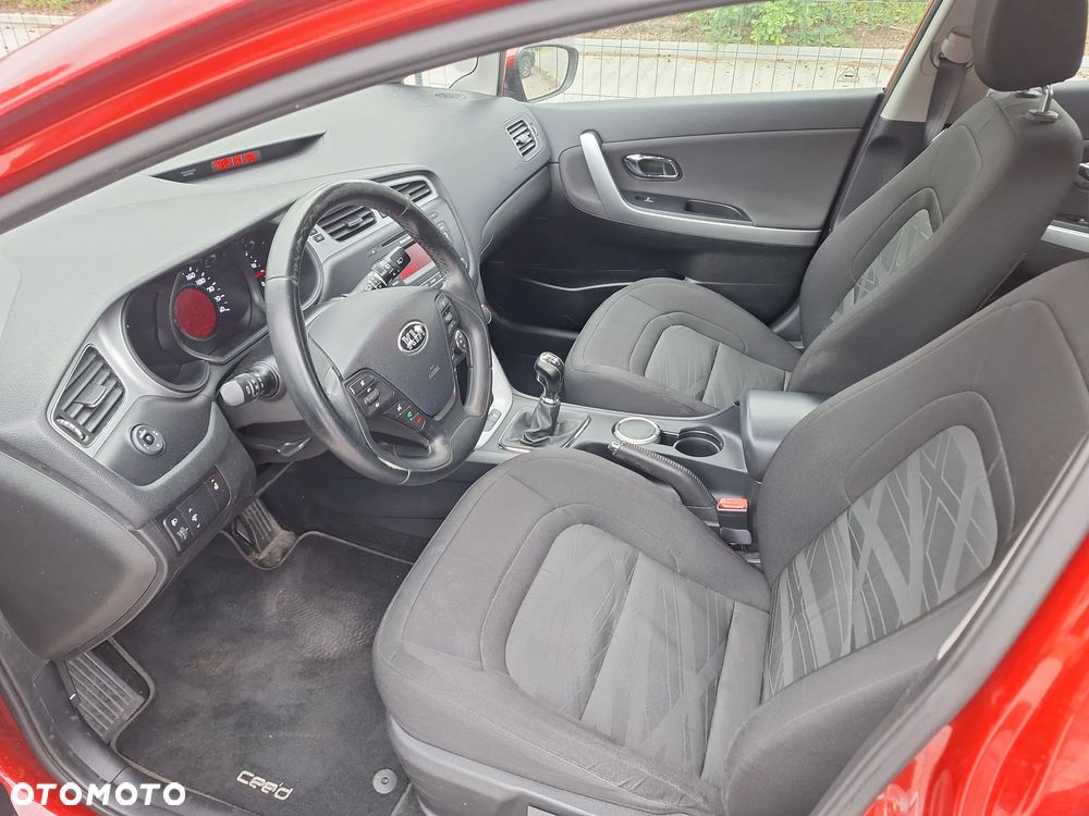 Kia Ceed 1.4 CVVT Edition 7 - 9