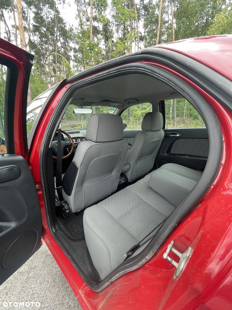Alfa Romeo 156 - 25