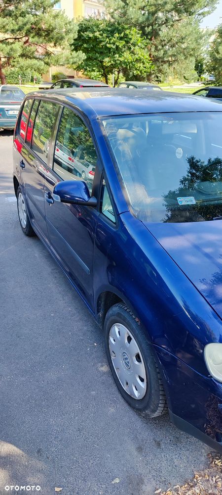 Volkswagen Touran 1.9 TDI Basis - 4