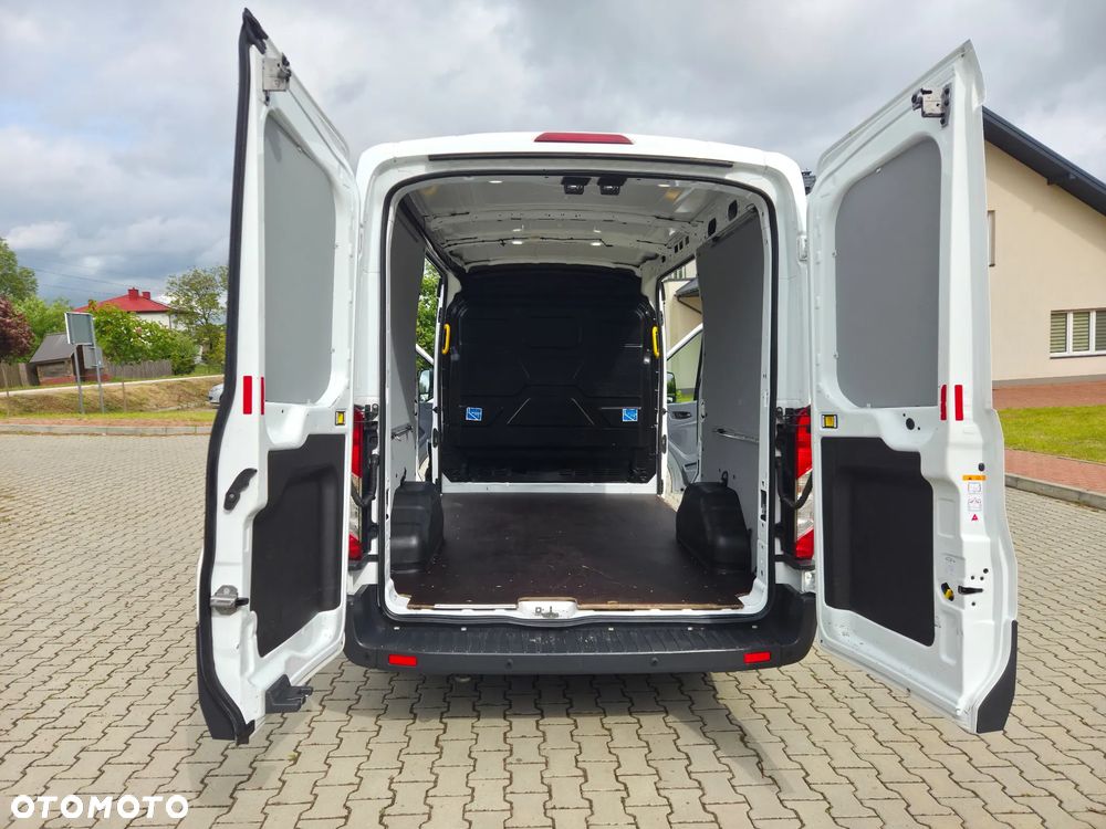 Ford Transit L1H2 - 16