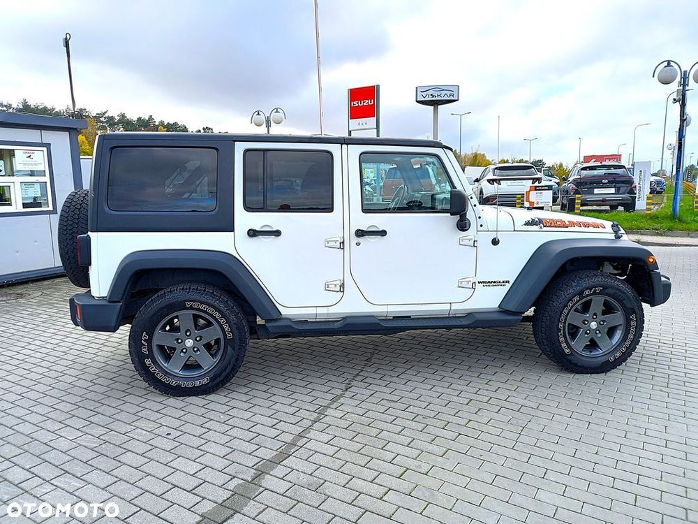 Jeep Wrangler - 4