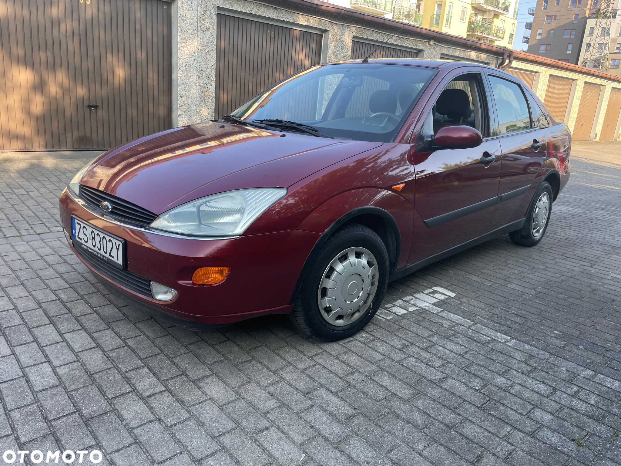 Ford Focus 1.6 Ghia - 8