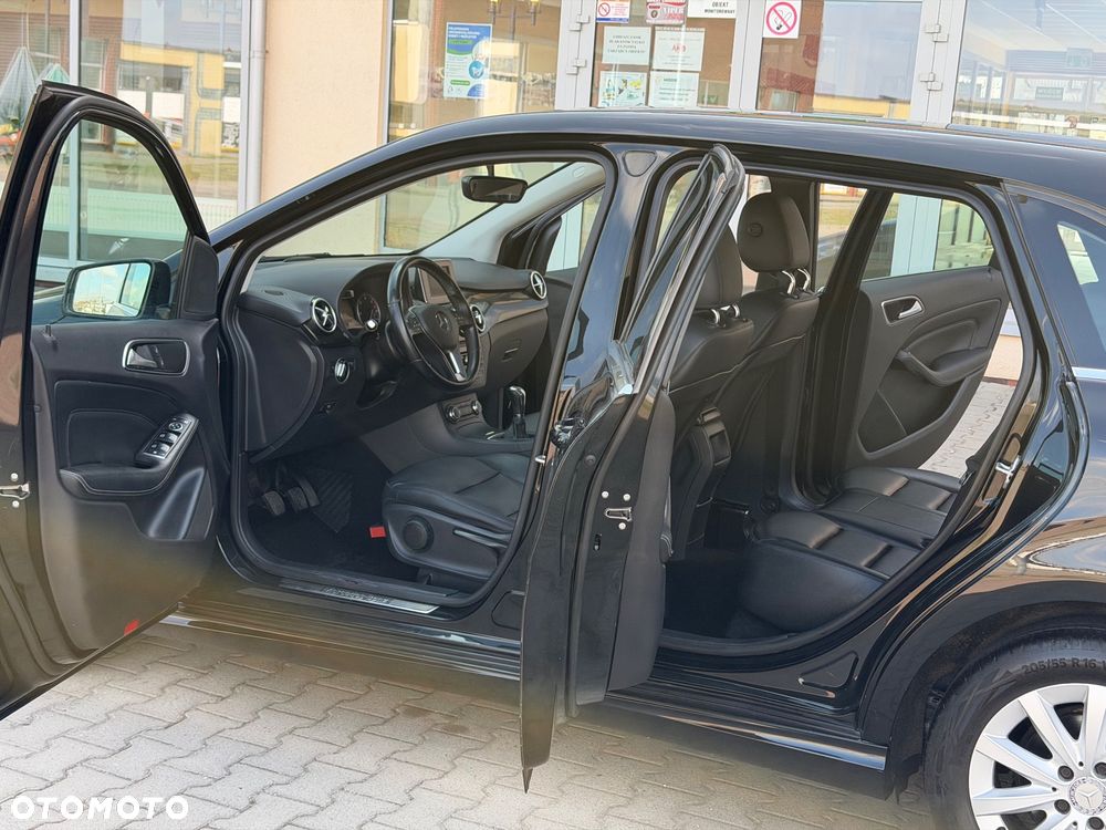 Mercedes-Benz Klasa B 180 d BlueEFFICIENCY Edition - 8