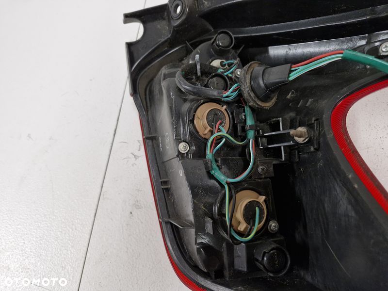 NISSAN JUKE 1 I F15 LAMPA LEWY TYŁ LEWA TYLNA - 7