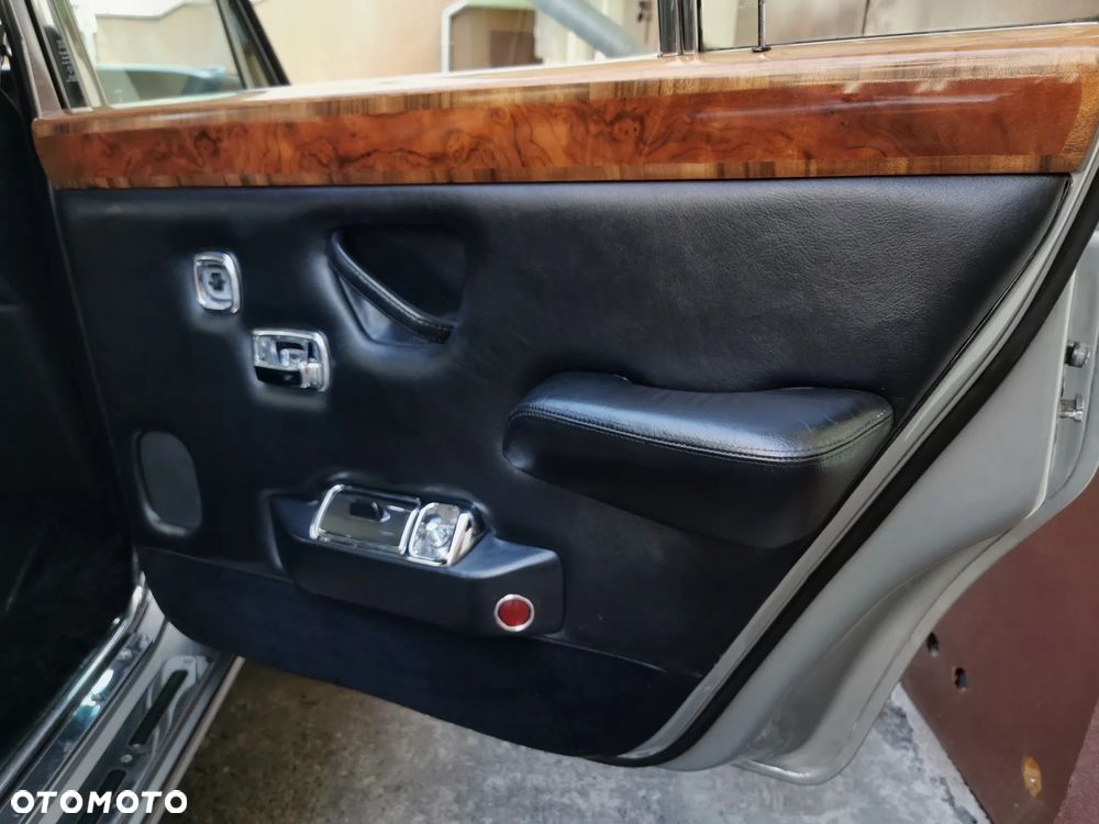 Rolls-Royce Silver Shadow - 28