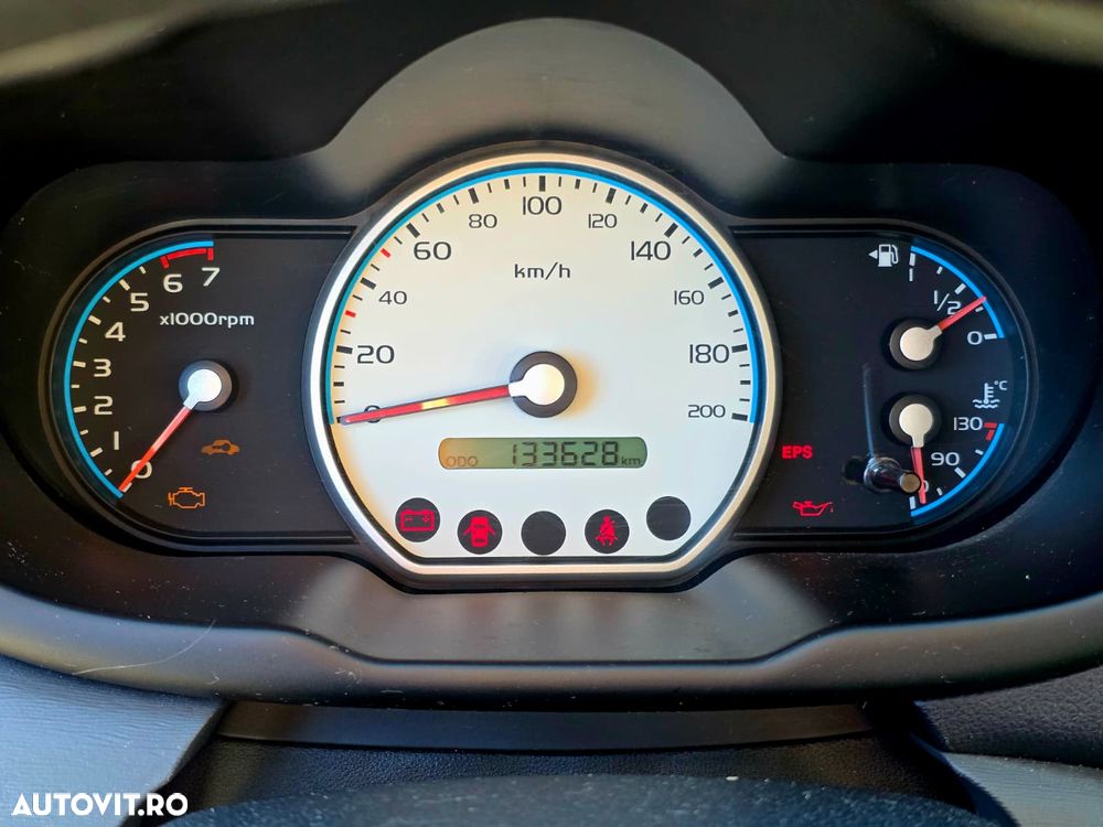 Hyundai i10 1.1 SOHC 5DR GL CLASSIC - 18