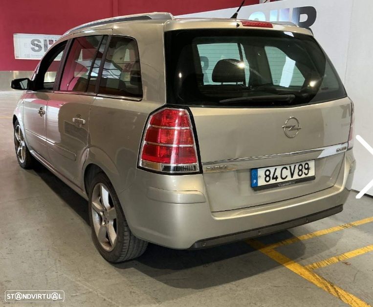 Opel Zafira 1.9 CDTI Cosmo - 2