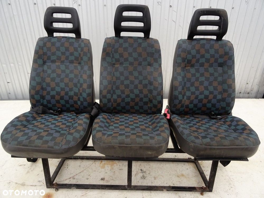 FOTEL TYLNY TRZECI RZĄD KANAPA - 405.00 PLN - MERCEDES-BENZ VITO Autobus (W638) 1996 - 2003 112 CDI - 1