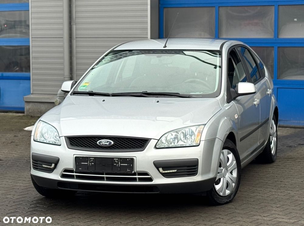Ford Focus 1.6 16V Style - 35