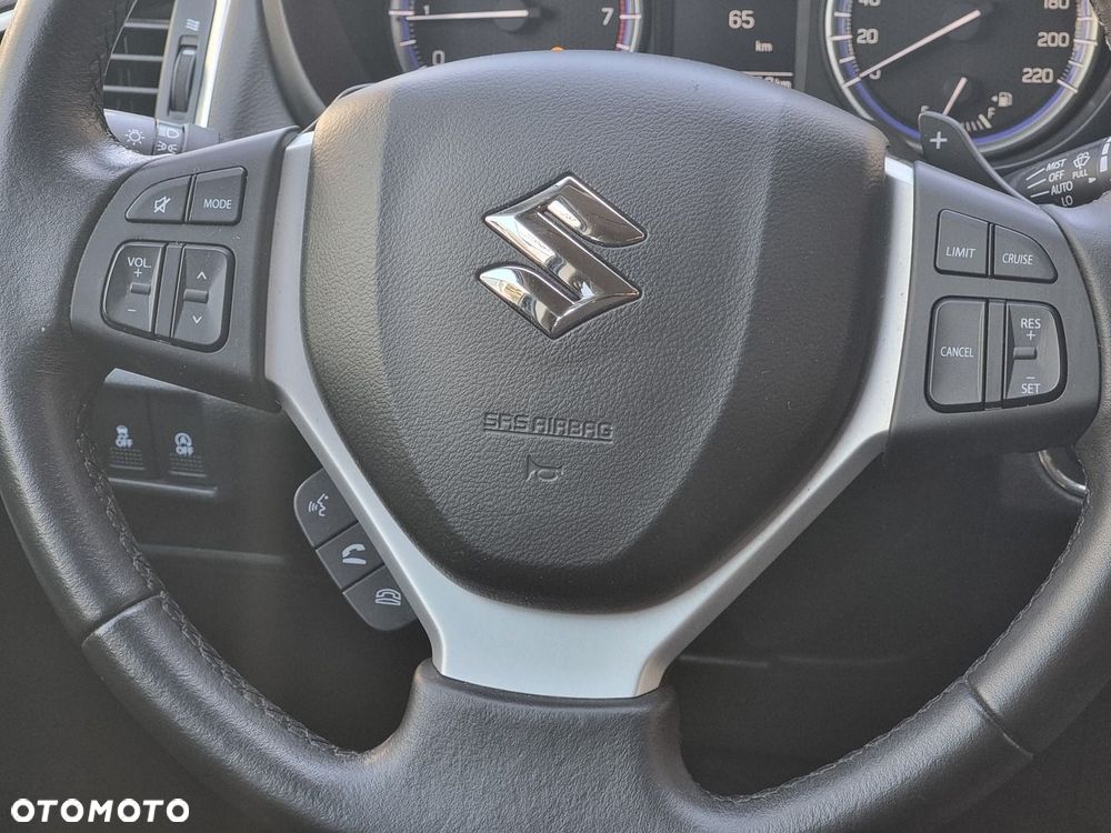 Suzuki SX4 S-Cross - 32