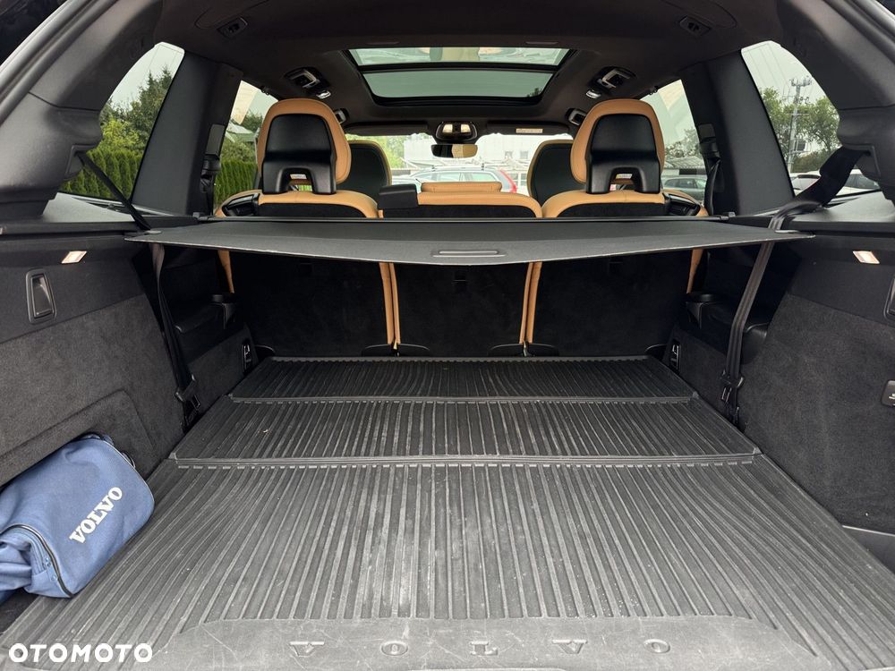 Volvo XC 90 - 27