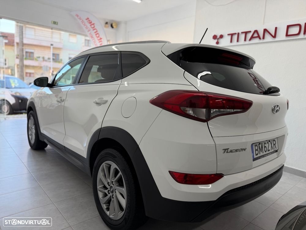 Hyundai Tucson 1.6 GDi 4WD DCT Trend - 4