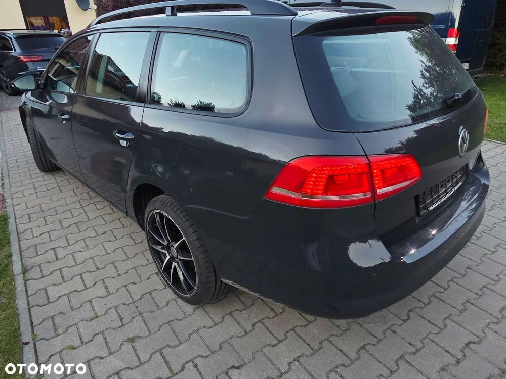 Volkswagen Passat 2.0 TDI Comfortline DSG - 6
