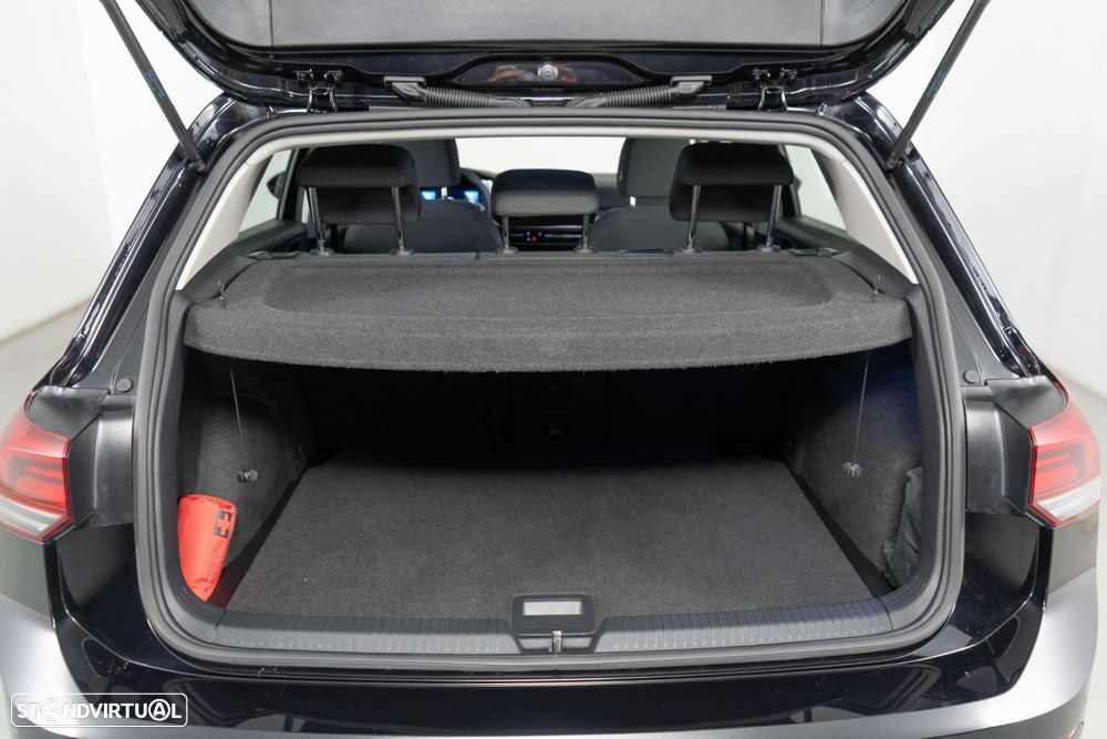 VW Golf 1.0 TSI Life - 11