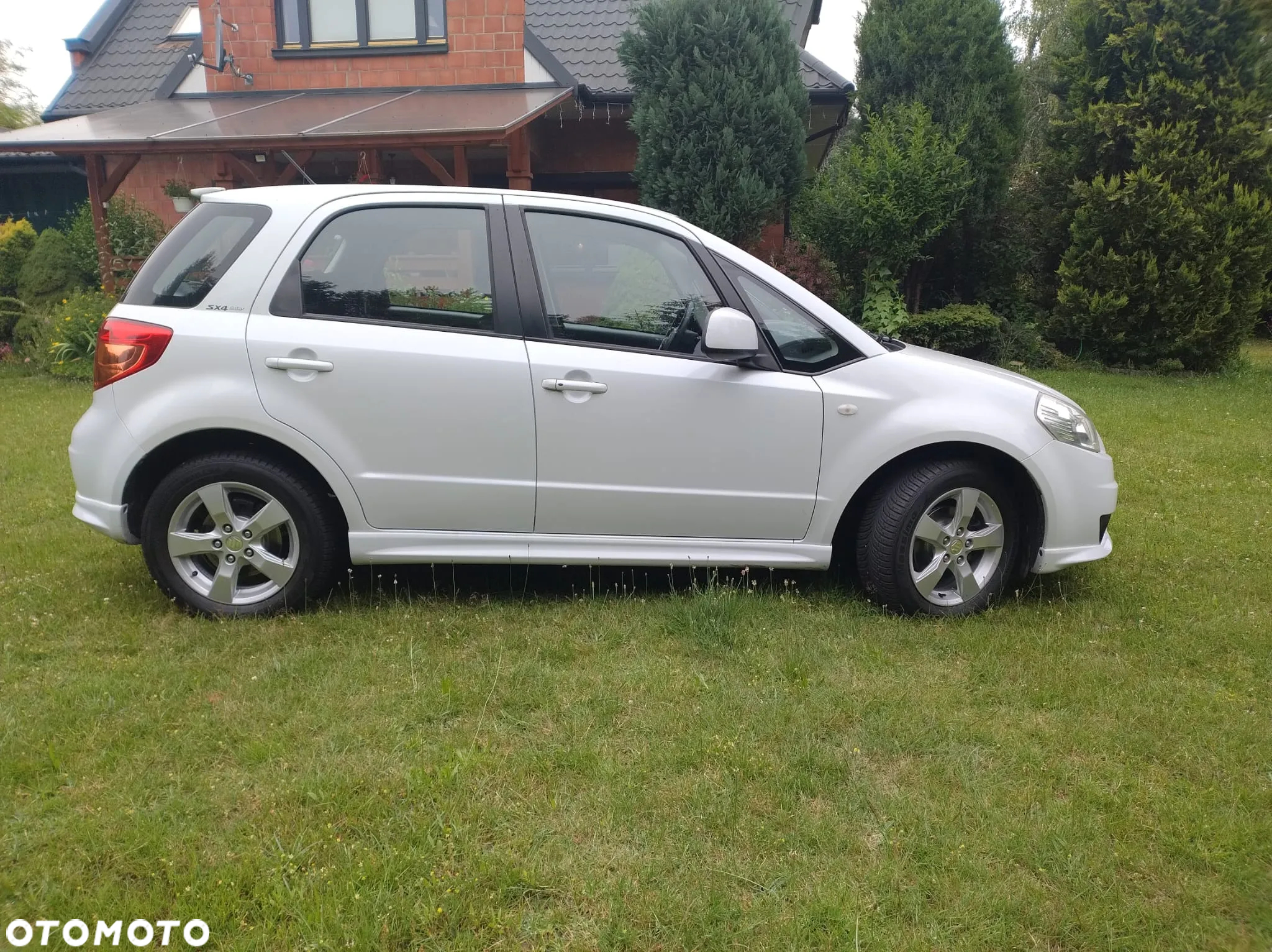 Suzuki SX4 - 5